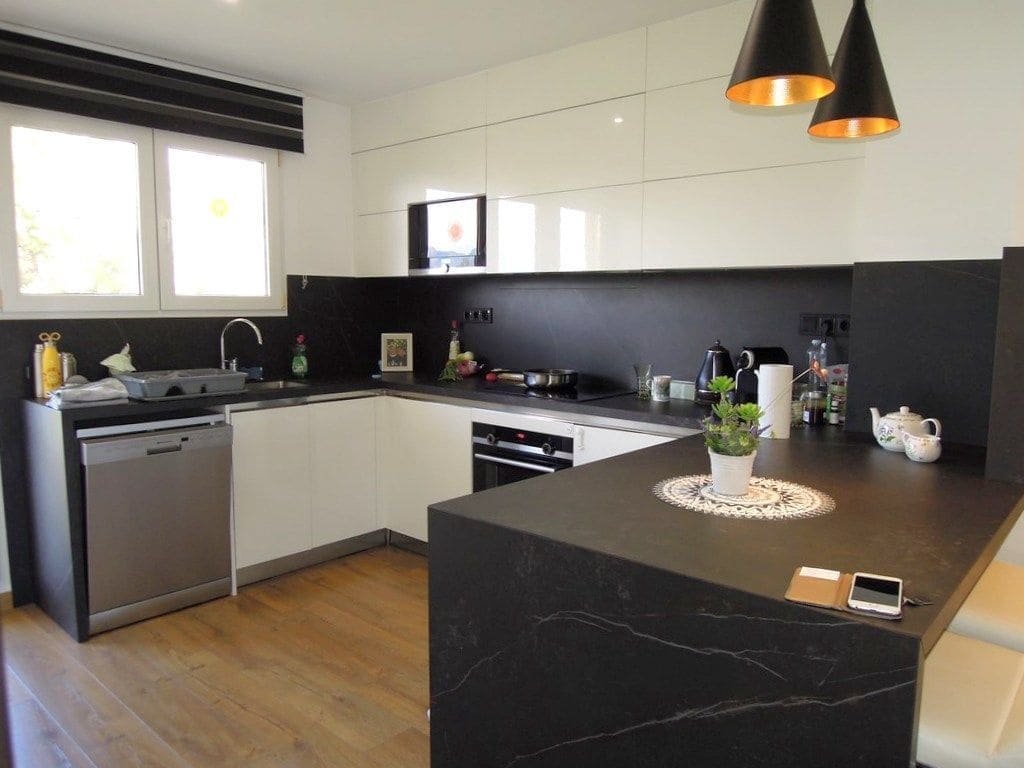 2 slaapkamer Appartement te huur in Altea met zwembad garage - € 1.400 (Ref: 8934845)