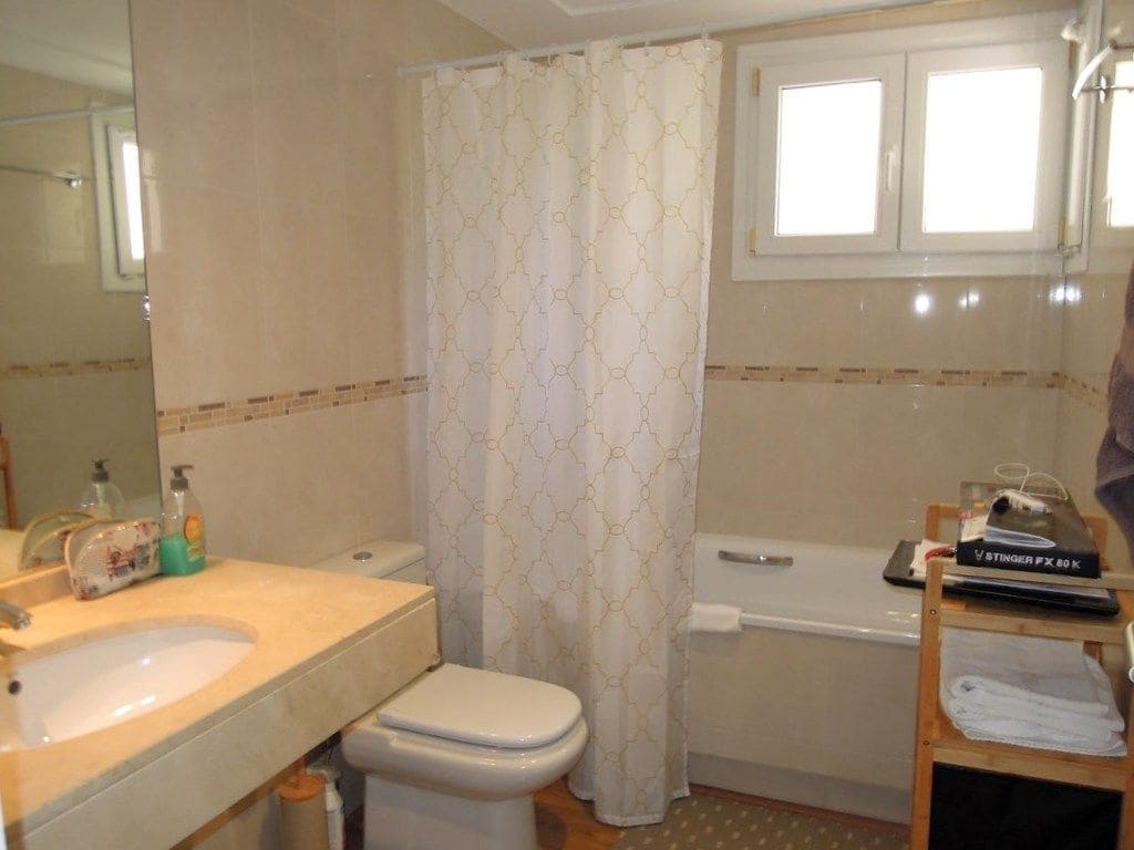 2 slaapkamer Appartement te huur in Altea met zwembad garage - € 1.400 (Ref: 8934845)