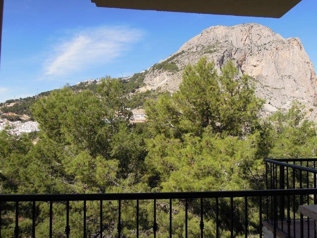 2 slaapkamer Appartement te huur in Altea met zwembad garage - € 1.400 (Ref: 8934845)