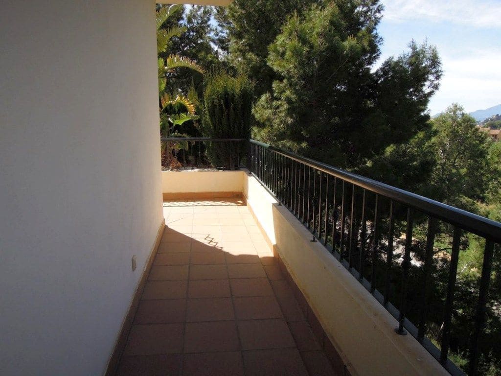 2 slaapkamer Appartement te huur in Altea met zwembad garage - € 1.400 (Ref: 8934845)