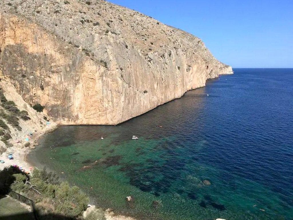 2 slaapkamer Appartement te huur in Altea met zwembad garage - € 1.400 (Ref: 8934845)