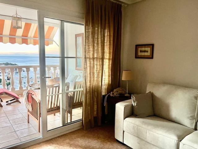 Apartamento de 2 habitaciones en Altea en alquiler con piscina garaje - 950 € (Ref: 8948545)