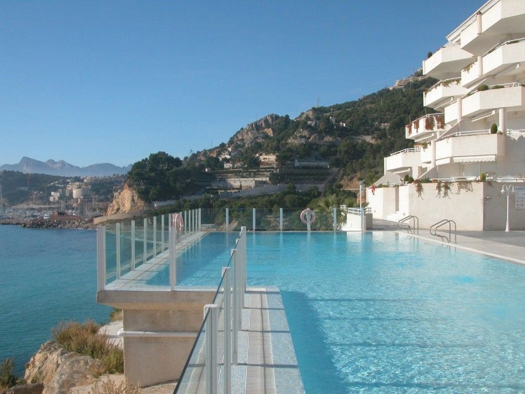 2 soveværelse Penthouse til salg i Altea med swimmingpool garage - € 795.000 (Ref: 9004637)