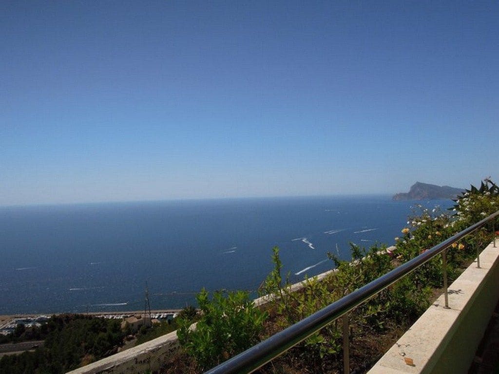 4 soveværelse Penthouse til salg i Altea med swimmingpool garage - € 850.000 (Ref: 9029240)