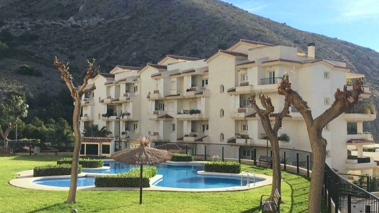 2 soveværelse Lejlighed til salg i Altea med swimmingpool garage - € 375.000 (Ref: 9029241)