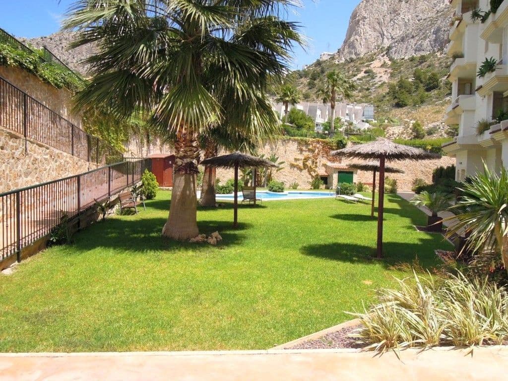 3 bedroom Apartment for sale in Altea with pool garage - € 395,000 (Ref: 9036333)