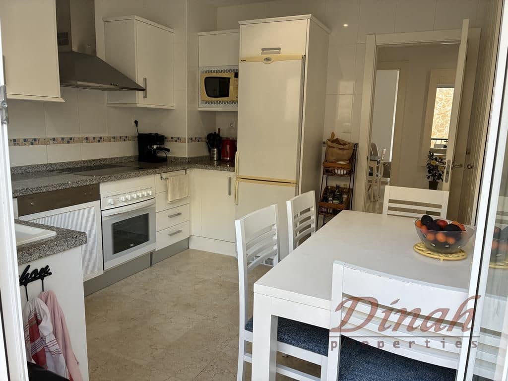 3 soverom Leilighet til salgs i Altea med svømmebasseng garasje - € 395 000 (Ref: 9036333)