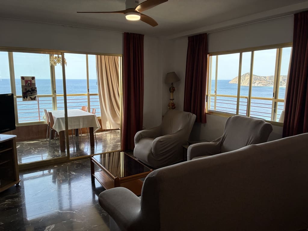 2 soveværelse Lejlighed til leje i Benidorm med swimmingpool garage - € 1.350 (Ref: 9038305)