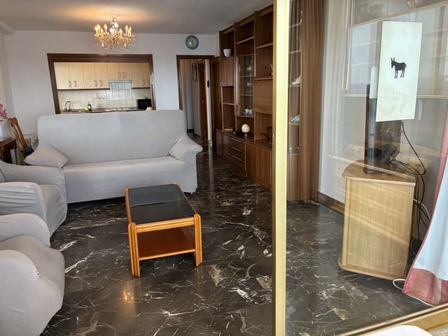 2 soveværelse Lejlighed til leje i Benidorm med swimmingpool garage - € 1.350 (Ref: 9038305)