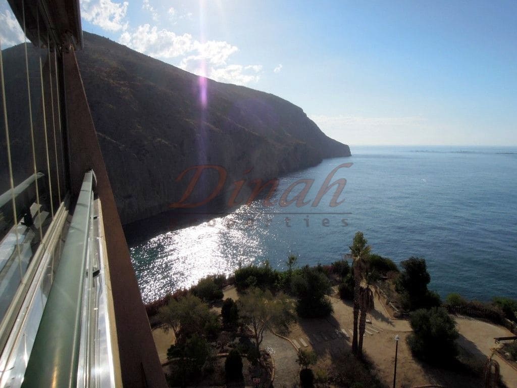 3 bedroom Apartment for sale in Altea with pool garage - € 650,000 (Ref: 9113788)