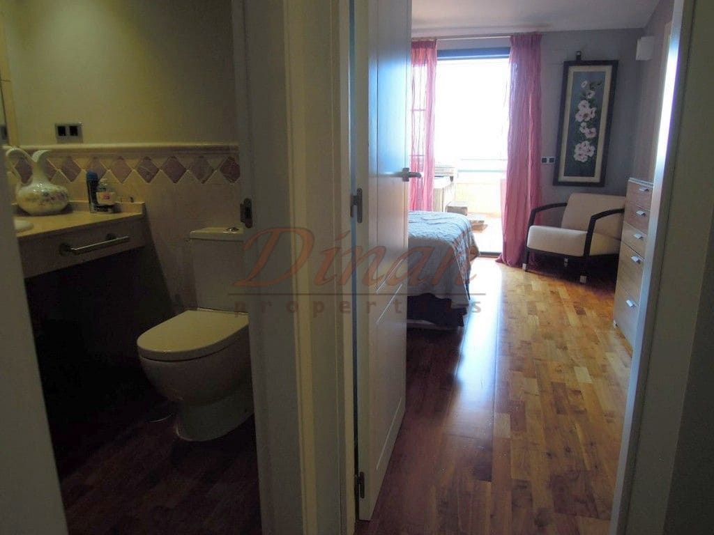 3 bedroom Apartment for sale in Altea with pool garage - € 650,000 (Ref: 9113788)