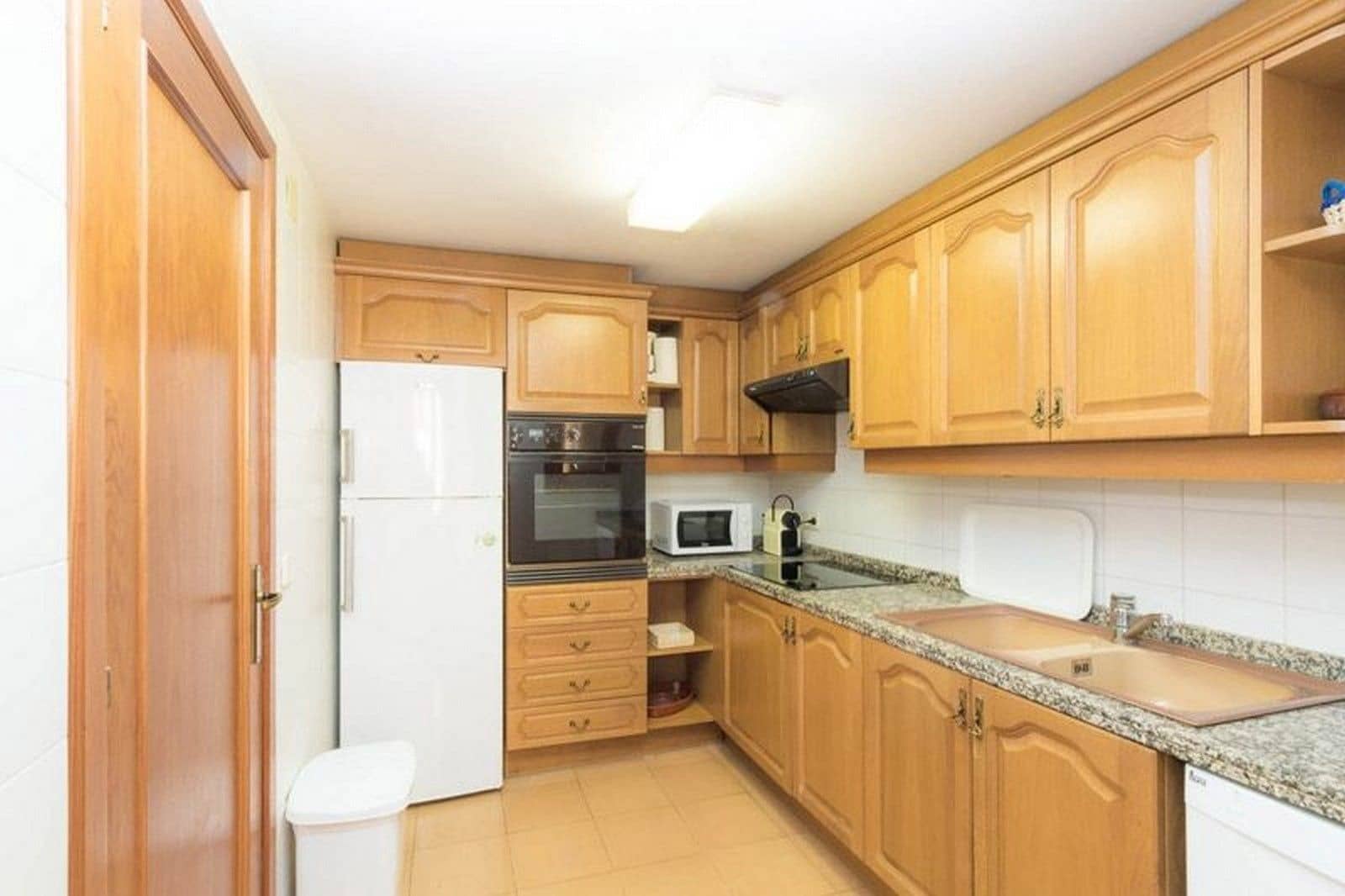 2 soveværelse Lejlighed til leje i Altea med swimmingpool garage - € 1.000 (Ref: 9115835)