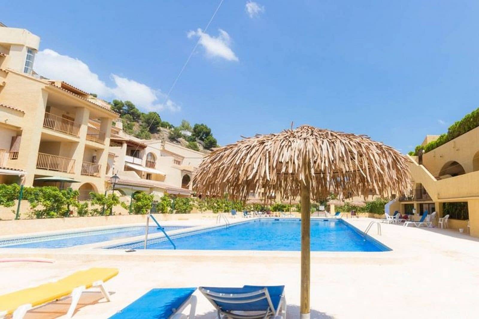 2 soveværelse Lejlighed til leje i Altea med swimmingpool garage - € 1.000 (Ref: 9115835)