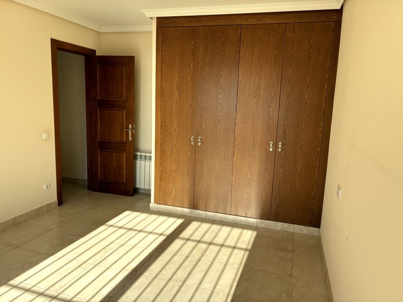 6 bedroom Villa for sale in Altea with pool garage - € 2,000,000 (Ref: 9142604)