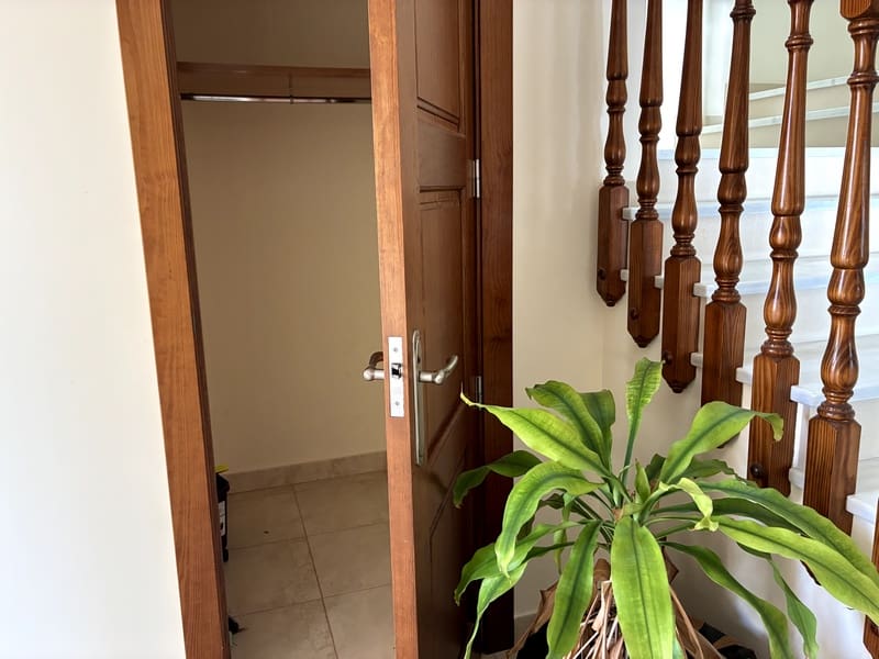 6 bedroom Villa for sale in Altea with pool garage - € 2,000,000 (Ref: 9142604)