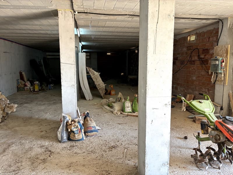 6 bedroom Villa for sale in Altea with pool garage - € 2,000,000 (Ref: 9142604)