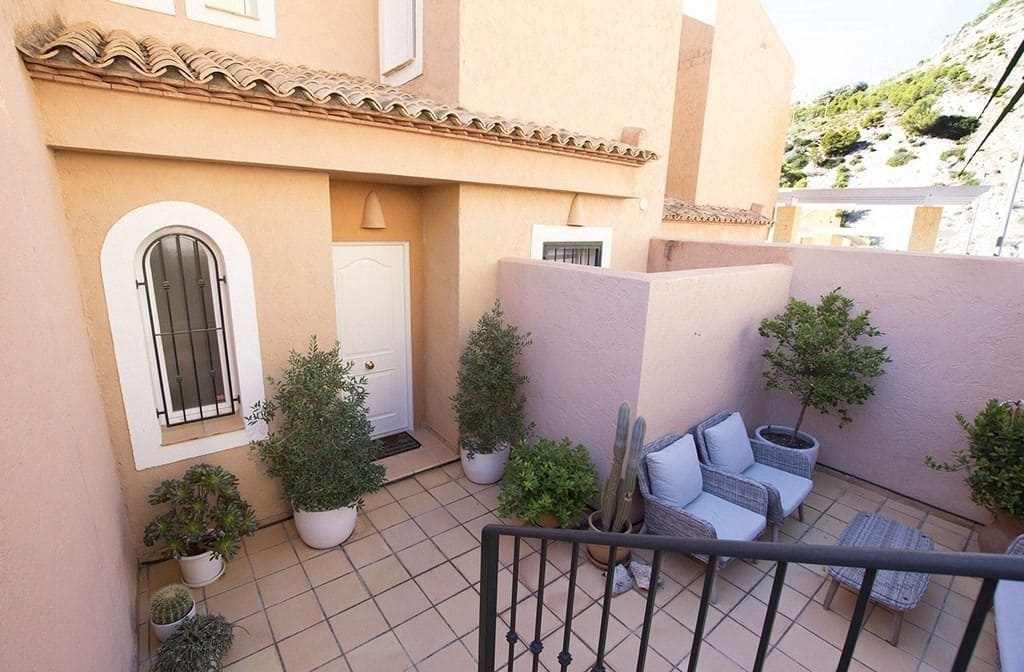 3 bedroom Bungalow for sale in Altea with pool garage - € 367,500 (Ref: 9145200)