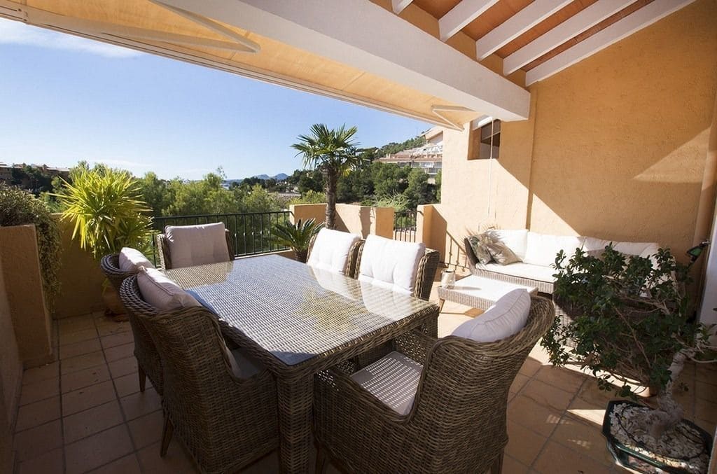 3 bedroom Bungalow for sale in Altea with pool garage - € 367,500 (Ref: 9145200)