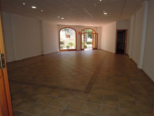 Commercial for sale in Altea - € 160,000 (Ref: 9145202)