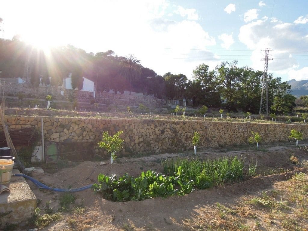 Grunde uden byggetilladelser til salg i Altea la Vella - € 400.000 (Ref: 9145203)