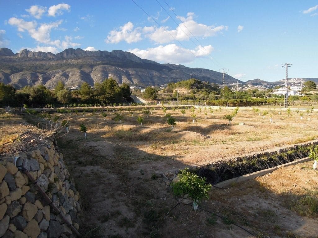 Grunde uden byggetilladelser til salg i Altea la Vella - € 400.000 (Ref: 9145203)