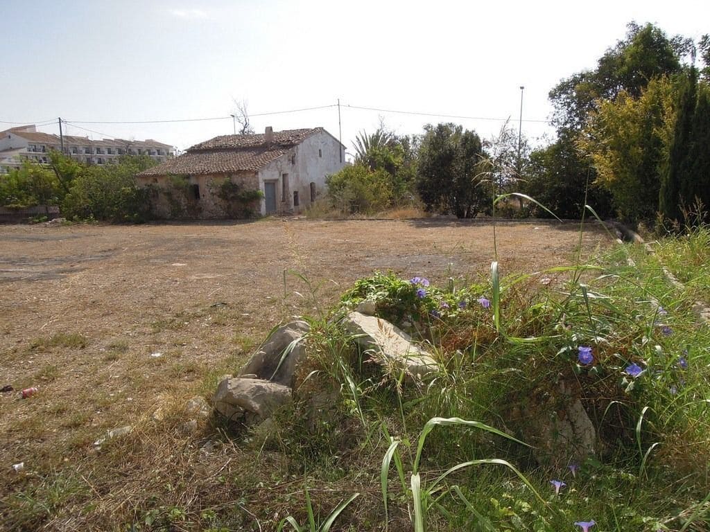 Undeveloped Land for sale in Altea - € 1,200,000 (Ref: 9145208)