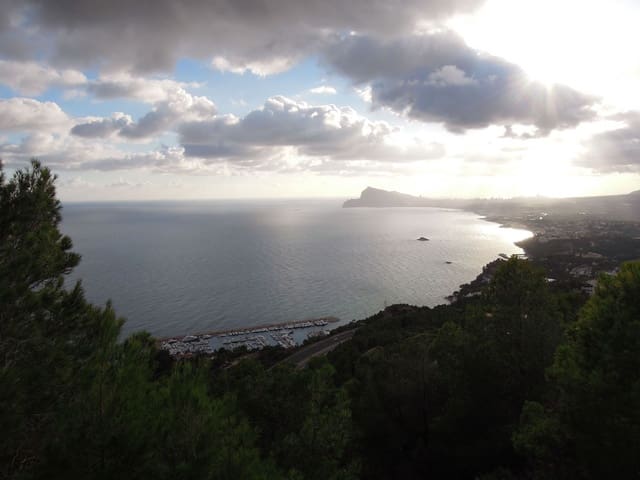 Undeveloped Land for sale in Altea - € 1,150,000 (Ref: 9146722)
