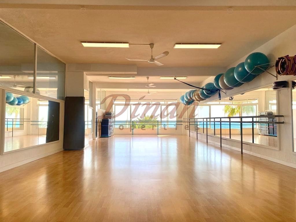 Commercial for sale in Altea - € 787,500 (Ref: 9146725)