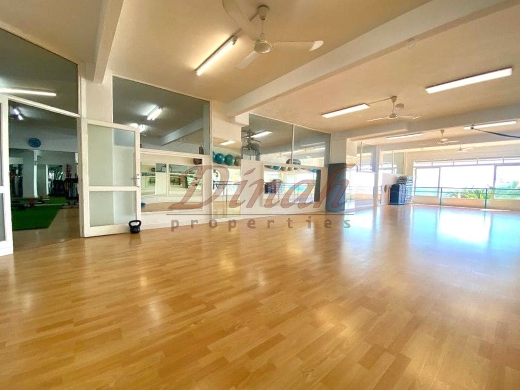 Commercial for sale in Altea - € 787,500 (Ref: 9146725)