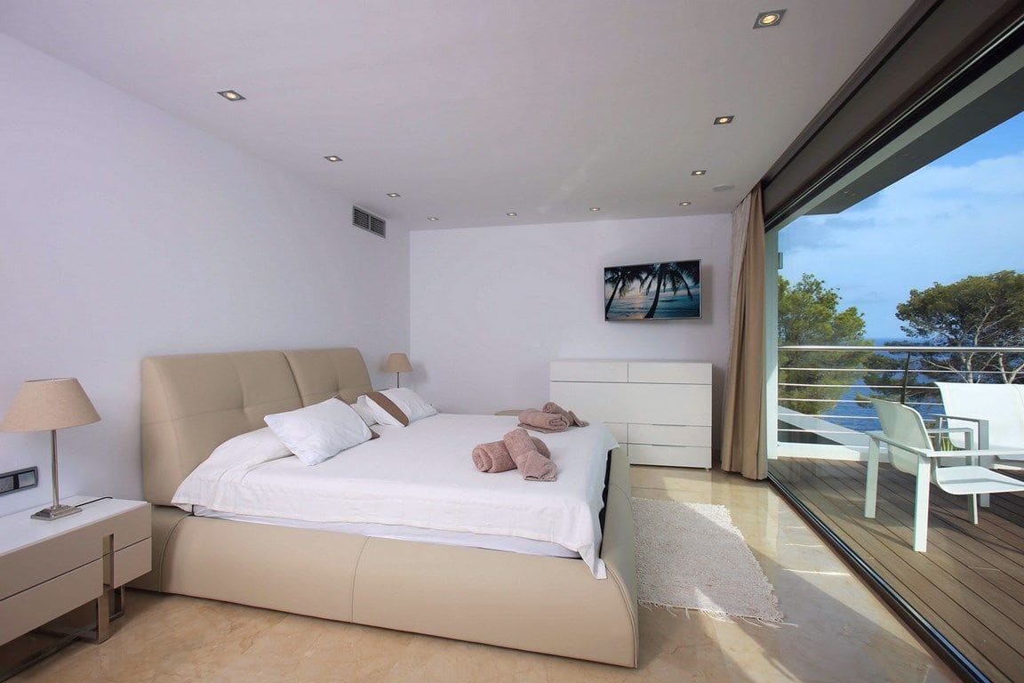 6 bedroom Villa for sale in Altea with pool garage - € 6,300,000 (Ref: 9169295)