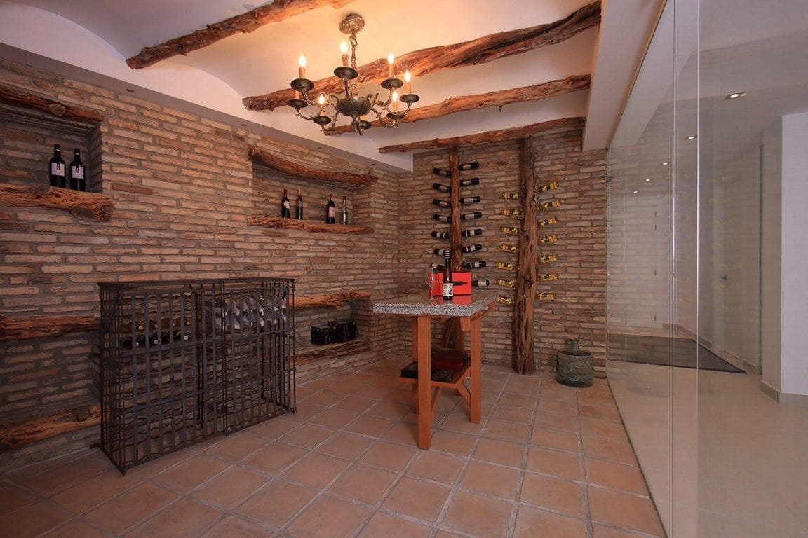 6 bedroom Villa for sale in Altea with pool garage - € 6,300,000 (Ref: 9169295)