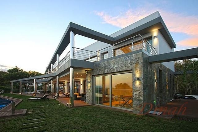 6 sypialnia Willa na sprzedaż w Altea z basenem garażem - 6 300 000 € (Ref: 9169295)