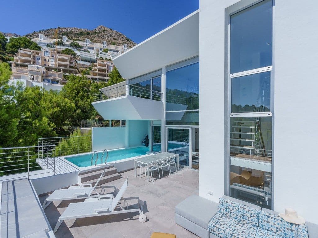 5 Zimmer Villa zu verkaufen in Altea mit Garage - 890.000 € (Ref: 9169296)