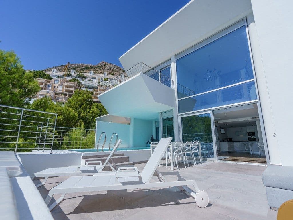 5 Zimmer Villa zu verkaufen in Altea mit Garage - 890.000 € (Ref: 9169296)