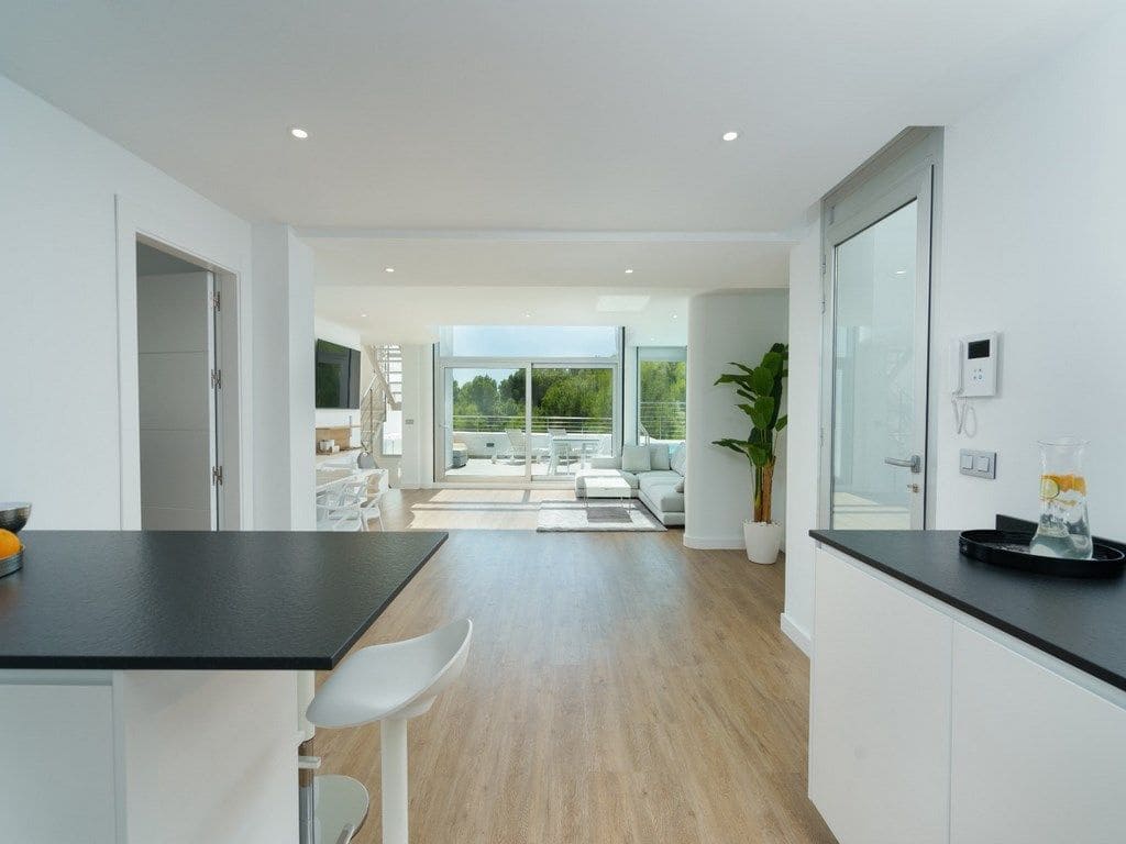 5 Zimmer Villa zu verkaufen in Altea mit Garage - 890.000 € (Ref: 9169296)