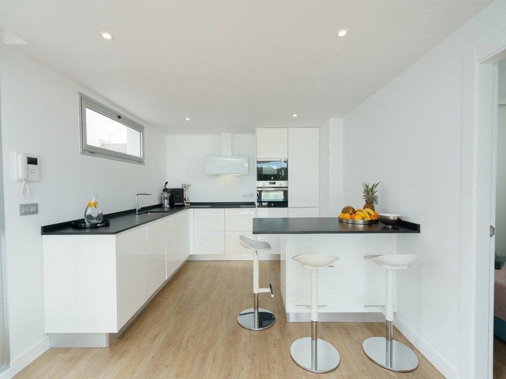 5 Zimmer Villa zu verkaufen in Altea mit Garage - 890.000 € (Ref: 9169296)