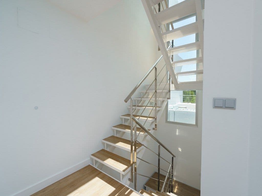 5 Zimmer Villa zu verkaufen in Altea mit Garage - 890.000 € (Ref: 9169296)