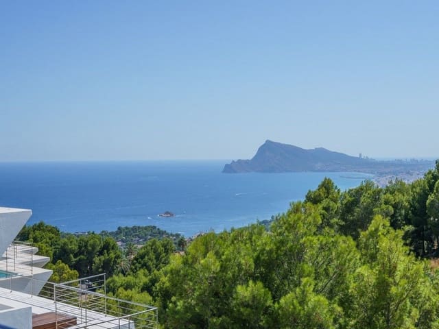 5 Zimmer Villa zu verkaufen in Altea mit Garage - 890.000 € (Ref: 9169296)