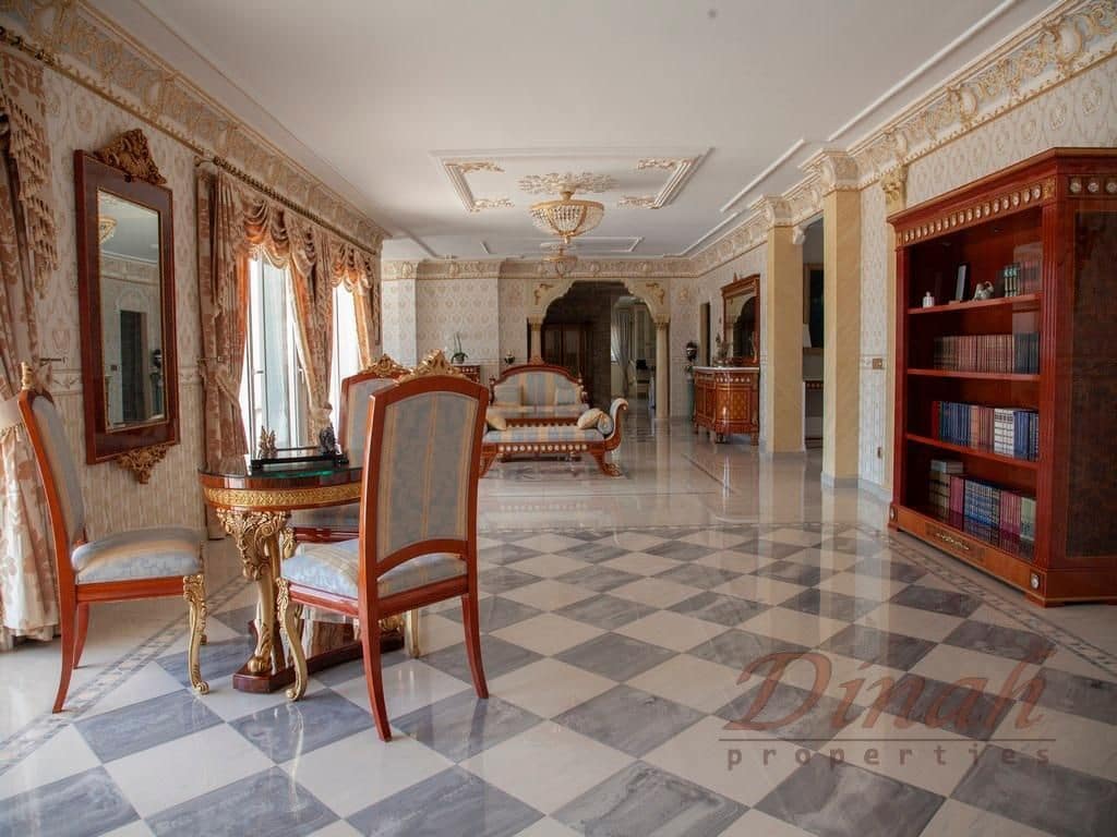 5 bedroom Villa for sale in Altea with pool garage - € 3,990,000 (Ref: 9169298)