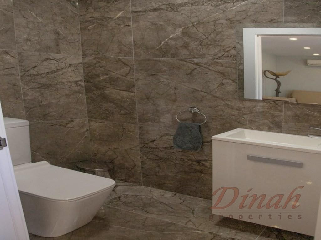 5 bedroom Villa for sale in Altea with pool garage - € 3,990,000 (Ref: 9169298)