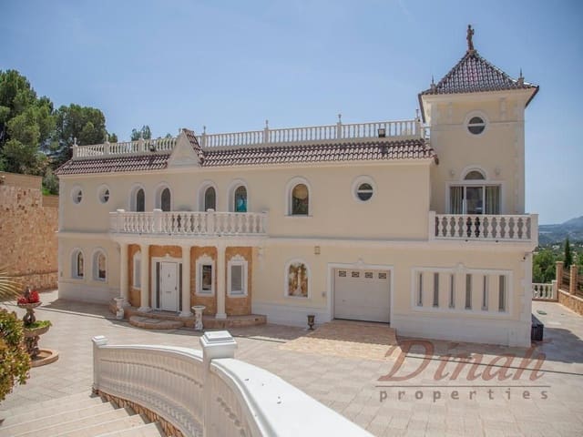 5 sypialnia Willa na sprzedaż w Altea z basenem garażem - 3 990 000 € (Ref: 9169298)