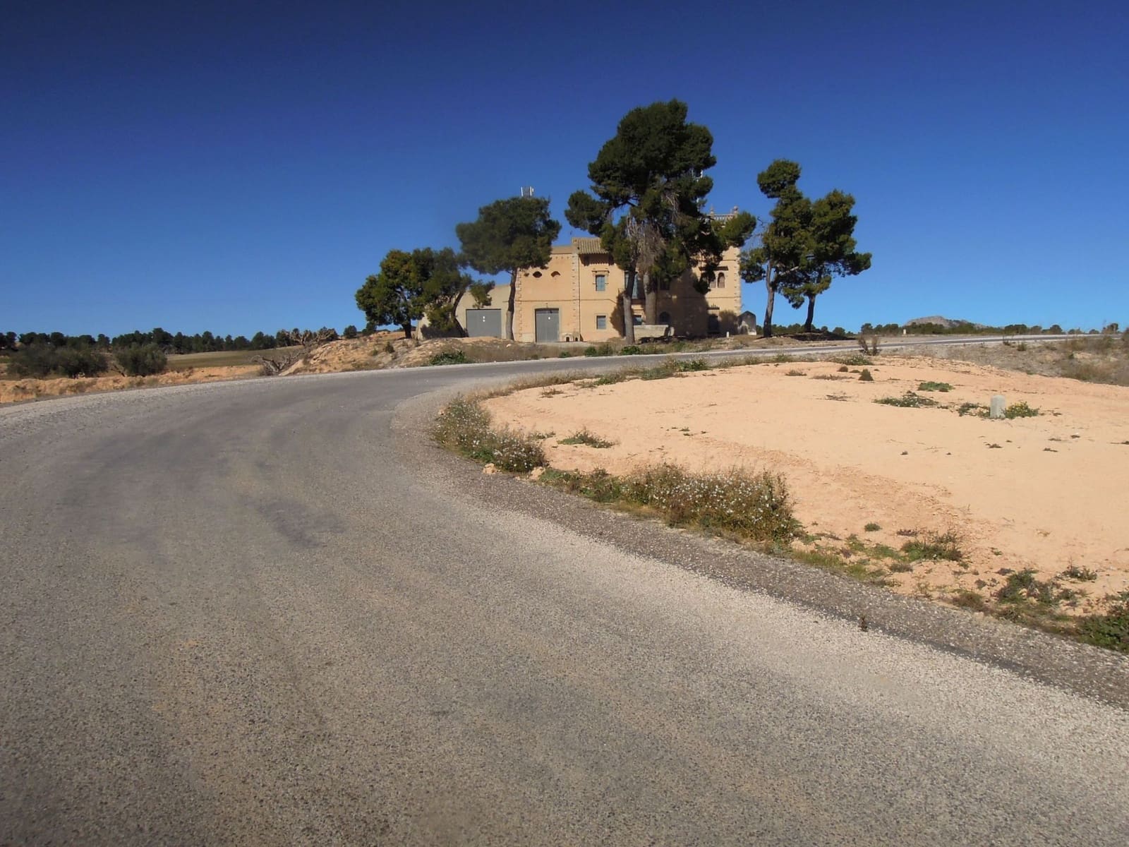 6 sovrum Villa till salu i Villena med garage - 700 000 € (Ref: 9169301)