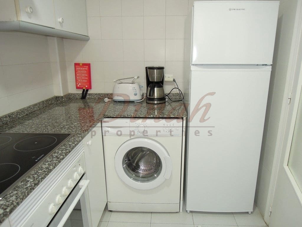 2 bedroom Apartment for sale in Altea with pool garage - € 305,000 (Ref: 9183250)