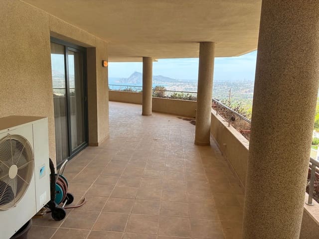 3 soveværelse Lejlighed til salg i Altea med swimmingpool garage - € 500.000 (Ref: 9235975)