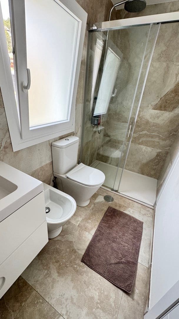 3 soveværelse Semi-Rækkehus til salg i Altea med swimmingpool garage - € 445.000 (Ref: 9239573)