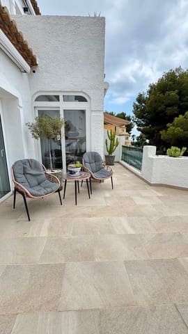 3 camera da letto Villetta Bifamiliare in vendita in Altea con piscina garage - 445.000 € (Rif: 9239573)