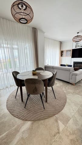 3 camera da letto Villetta Bifamiliare in vendita in Altea con piscina garage - 445.000 € (Rif: 9239573)