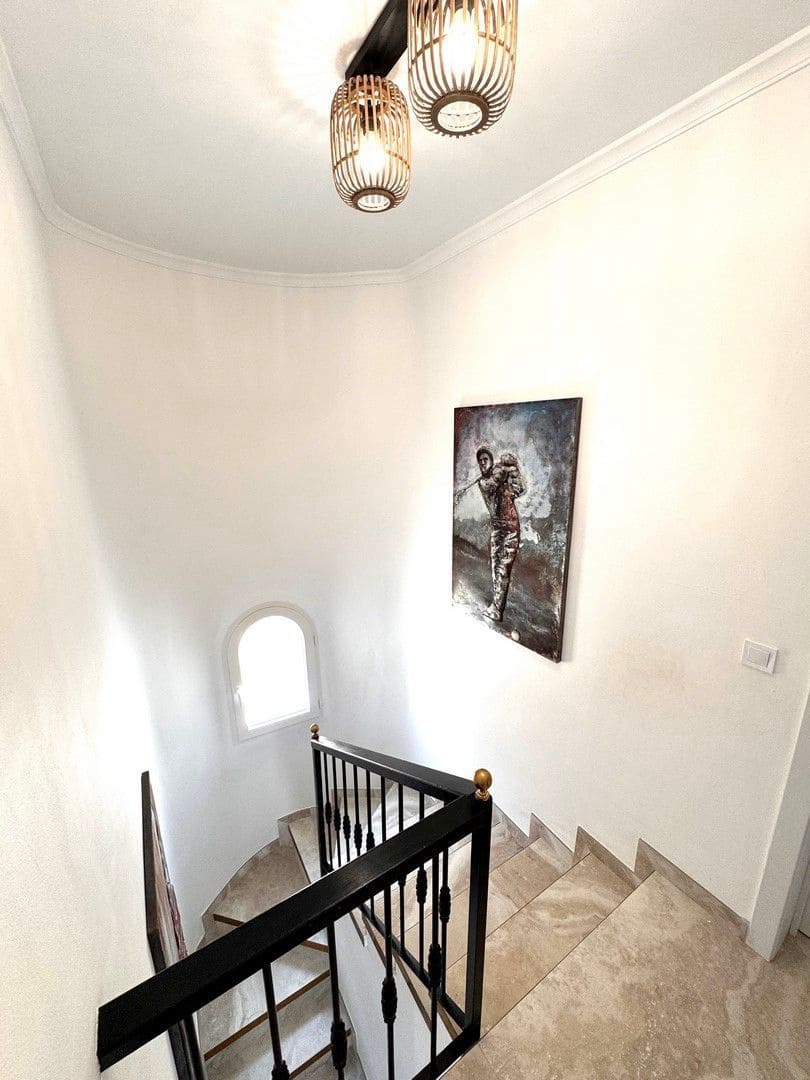 3 soveværelse Semi-Rækkehus til salg i Altea med swimmingpool garage - € 445.000 (Ref: 9239573)