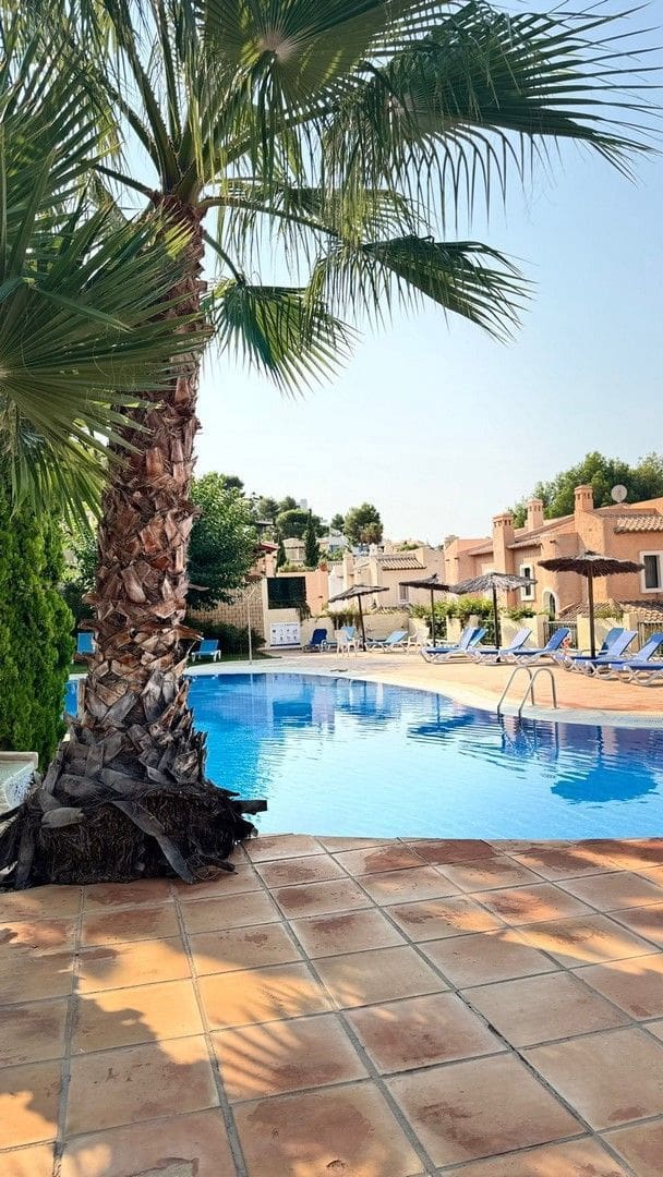 3 soveværelse Semi-Rækkehus til salg i Altea med swimmingpool garage - € 445.000 (Ref: 9239573)