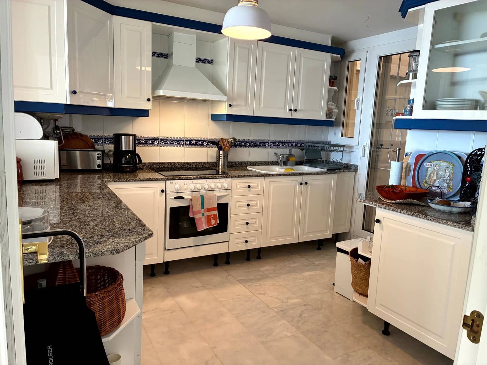 Apartamento de 2 habitaciones en Altea en venta con piscina garaje - 425.000 € (Ref: 9290944)